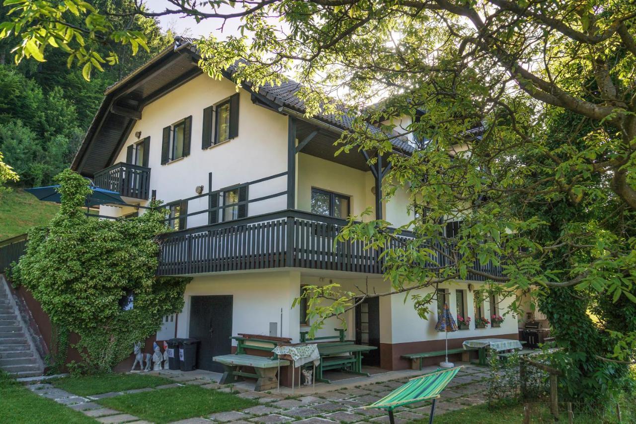 Apartments Zakrasnik Škofja Loka Buitenkant foto