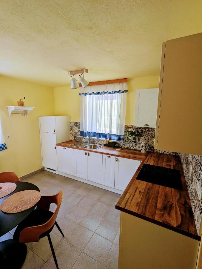 Apartments Zakrasnik Škofja Loka Buitenkant foto